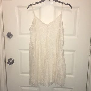 Entro Lace Dress